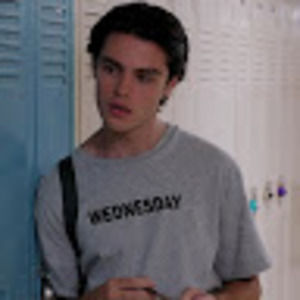 Meet your Posher, Iris